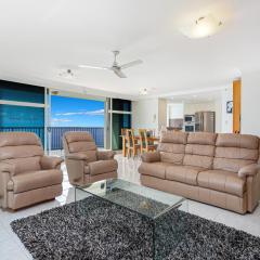 Stunning 2BR Beachfront Sub-Penthouse