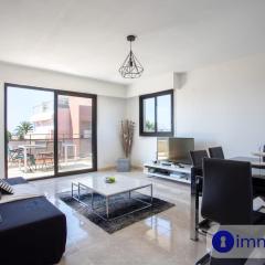 Air-conditioned apartment with park and swimming pool à Cagnes