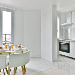 Appartement lumineux en banlieue parisienne - III