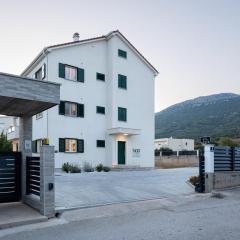 Olive Leaf Kastela - Second Floor Apartment