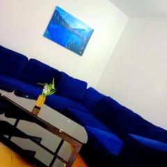 Departamento Economic con patio