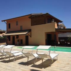 Jolie villa avec piscine privée