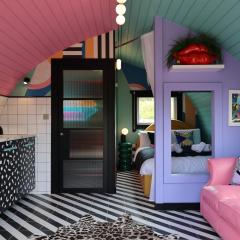 Ammonite Glamping Pod & Hot Tub
