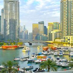 Luxury Studio w Marina View & New Furnishings for 4 Pax