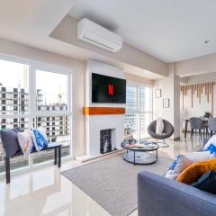 Luxury Condo Ocean View 1,2,3, & 4 Bedrooms Infinity Pool Gym Spa Next to Okada Solaire MOA NAIA Airport