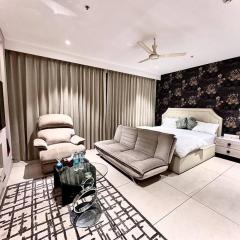 Luxury Studios Key 3