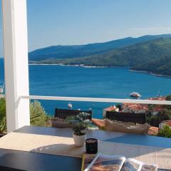 Design apartment Lillian with a beautiful sea view