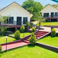 Whiteflower Mountain Resort