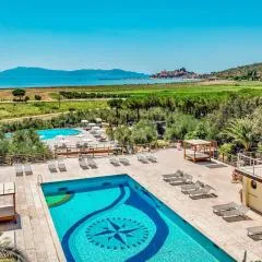 ISA - Residence with pool and private beach in Talamone just 500 mt from the beach