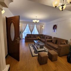 Family-friendly Modern Guesthouse in Bethel area