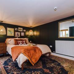 Rufloreo Flats 1a cosy and central