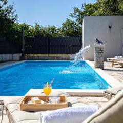 House Runjic w pool large garden and playground