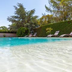 Appart Cocon avec piscine et jardin