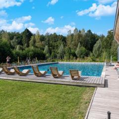 Cozy Forest Escape, Hainaut