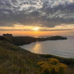 Shamrock's Cove - Cornwall Coastal Winter Retreat