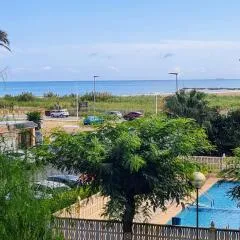 Bonito apartamento con vistas al mar