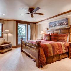 Kiva 327 by East West Hospitality