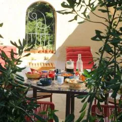 La suite du clos de la tour Cassis