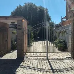 Cla House