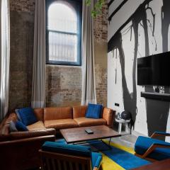 Hotel Woolstore 1888, Sydney - Handwritten Collection