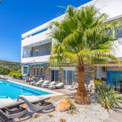 Villa Friends with private pool