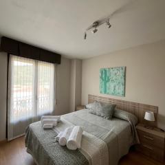 Santa Coloma Apartamentos