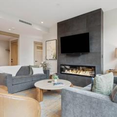 One Riverfront Condo 207 by East West Hospitality