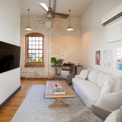 Dollys Downtown Loft Knoxville