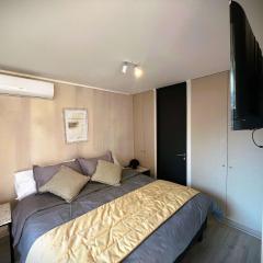 HOM I Moderno y Comodo Depto 2D2B 4PAX en Santiago