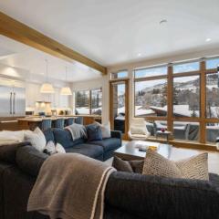 Riverfront Townhome 12 by East West Hospitality