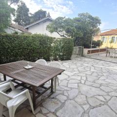 Appartement climatisé avec terrasse et parking près du centre-ville de Sainte-Maxime - FR-1-780-84