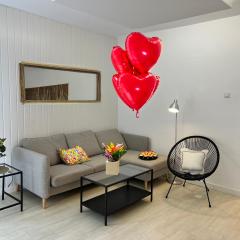 LazyNest - Charming Apartment near Cismigiu Park