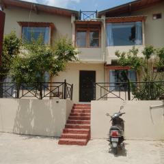 Madhur Cottage Homestay