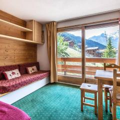 Appartement confortable, pieds des pistes, balcon, casier à skis - FR-1-355-58