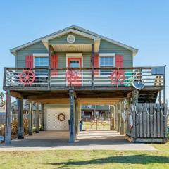 Casa de las Olas - Huge Fenced Yard, Massive Outdoor Shower, Great Breezes From Deck!