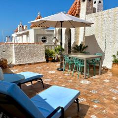 Encantador ático cerca del mar