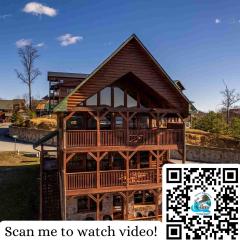 Upscale Cabin, Stunning Views, Hot Tub, Game Room