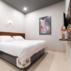 Glamour Hotel and Spa