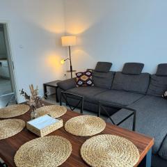 Charmante 4 Zimmer Apartment Contactless Check-in historische Stadtzentrum