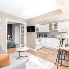 Liberty Village Home 5 mins to Lakeshore!