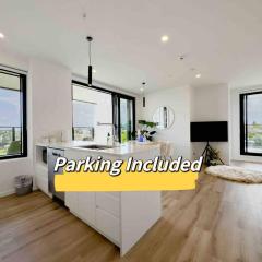 Luxurious 2-Bs with Scenic Park View in East AKL