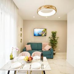 Lux center, 2camere, 2bagni, train station SMN