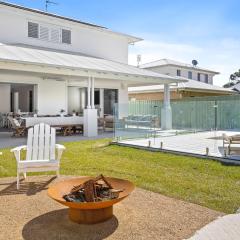 Welcome to Sandy Bottoms!