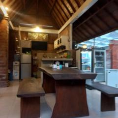 ATHAYA GUEST HOUSE canggu