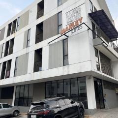 Maxley Suites Lippo Karawaci 30