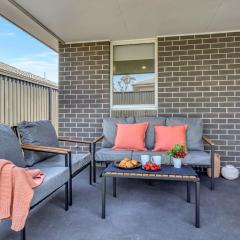 Cessnock Haven Contemporary Country Retreat