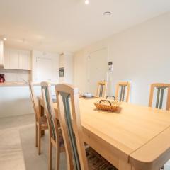 Apartment Richard I with city view by Interhome