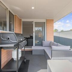 Hunter Explorer - Games Room & Outdoor Spa