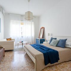 Perfetto per Famiglie Appartamento Accogliente e Spazioso a 15 min dalla Metro