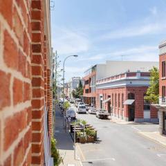 Diamonds By The Dock2 King Beds Premium West End